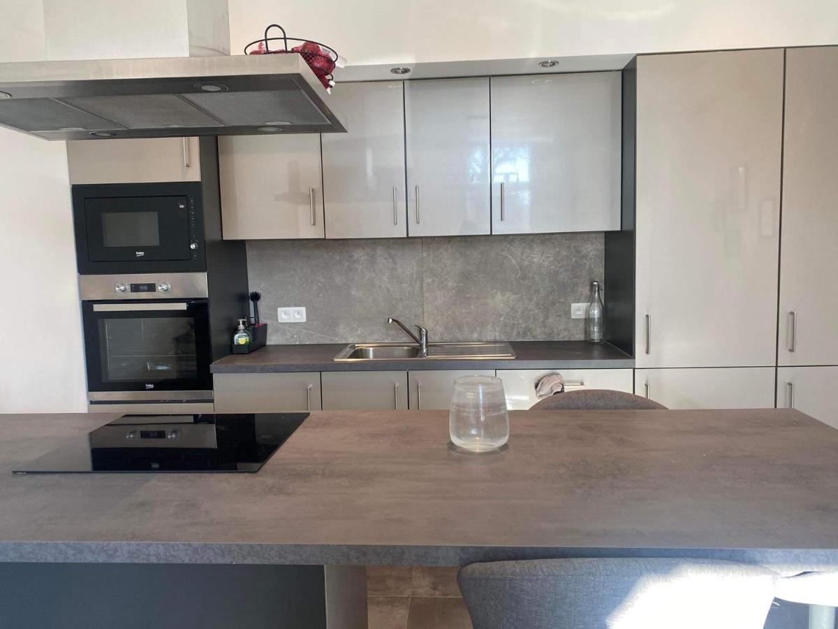 Les Appartements Du Parc Herman Ans ภายนอก รูปภาพ